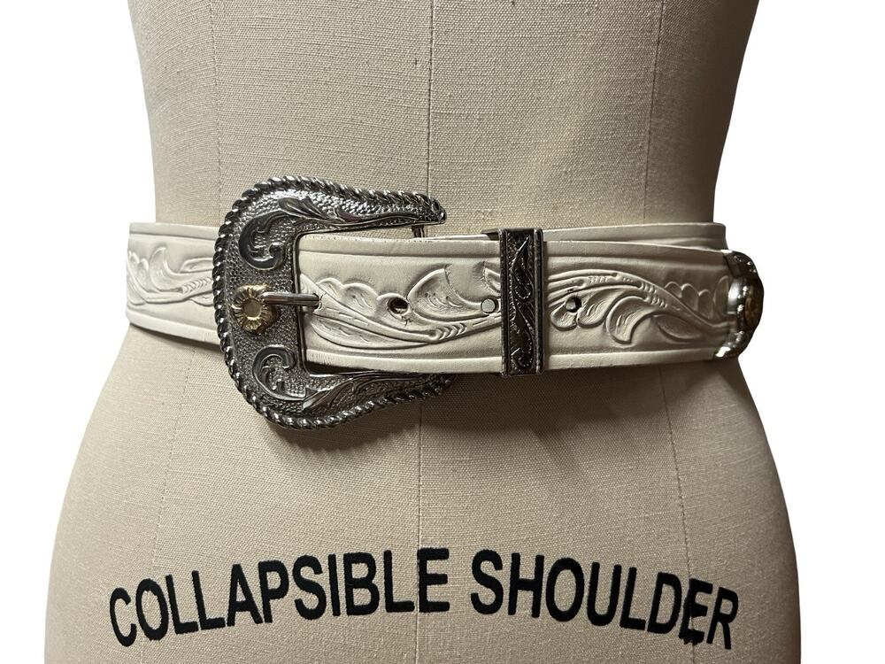 Vintage Absolutely Fresh Western Hand Tooled White Leather Belt Size S